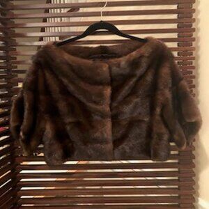 NEW - NWOT Short Demi NAFA Mink Fur Coat Size L